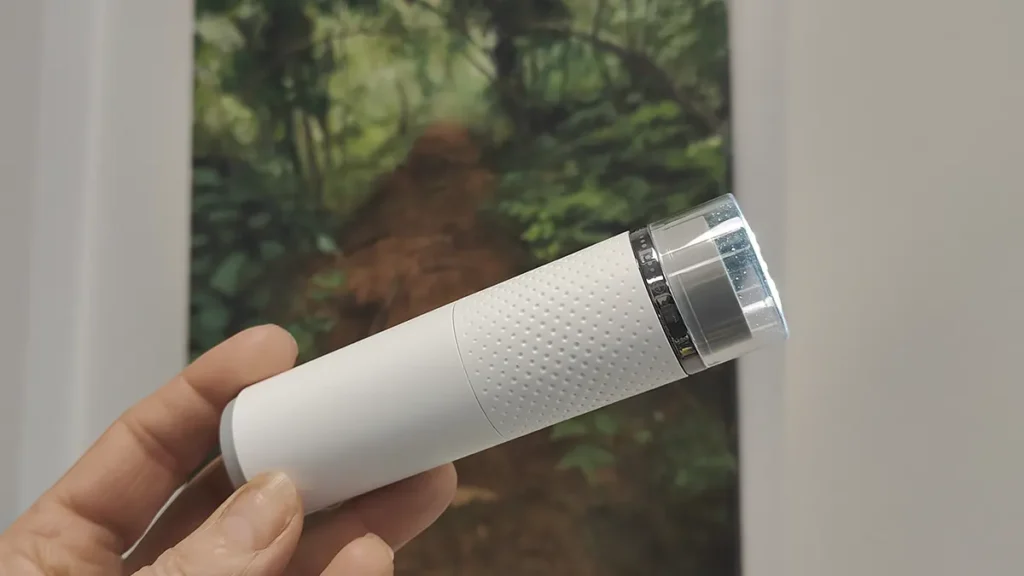 Hiusten ja hiuspohja analyysin mikrokamera.